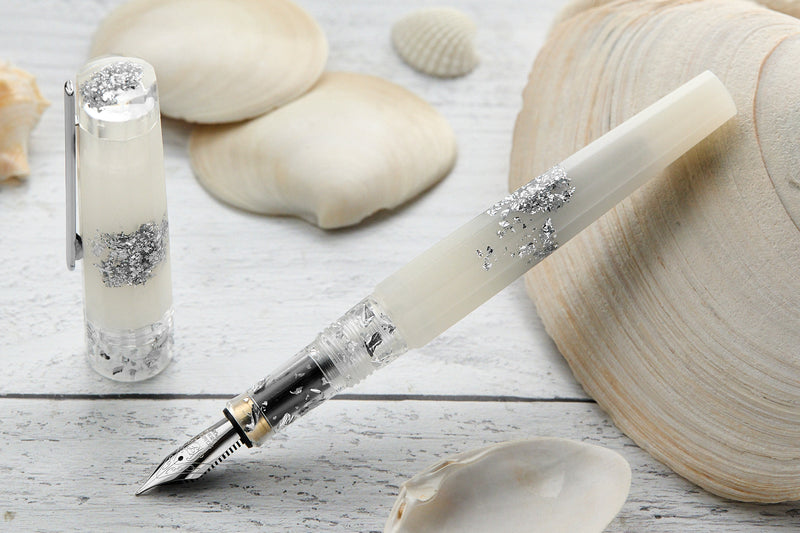 BENU Euphoria Fountain Pen - White Beach