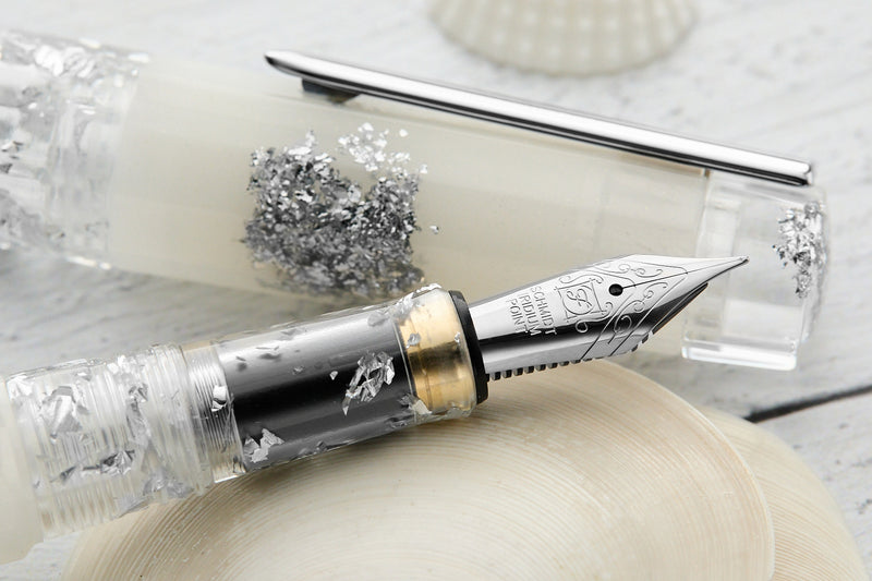 BENU Euphoria Fountain Pen - White Beach