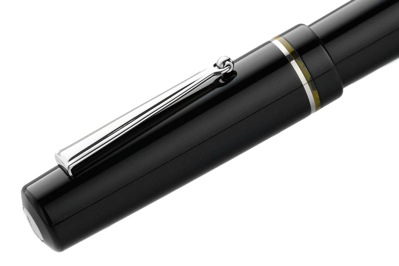 Delta Spaccanapoli Fountain Pen - D'Angio' Black