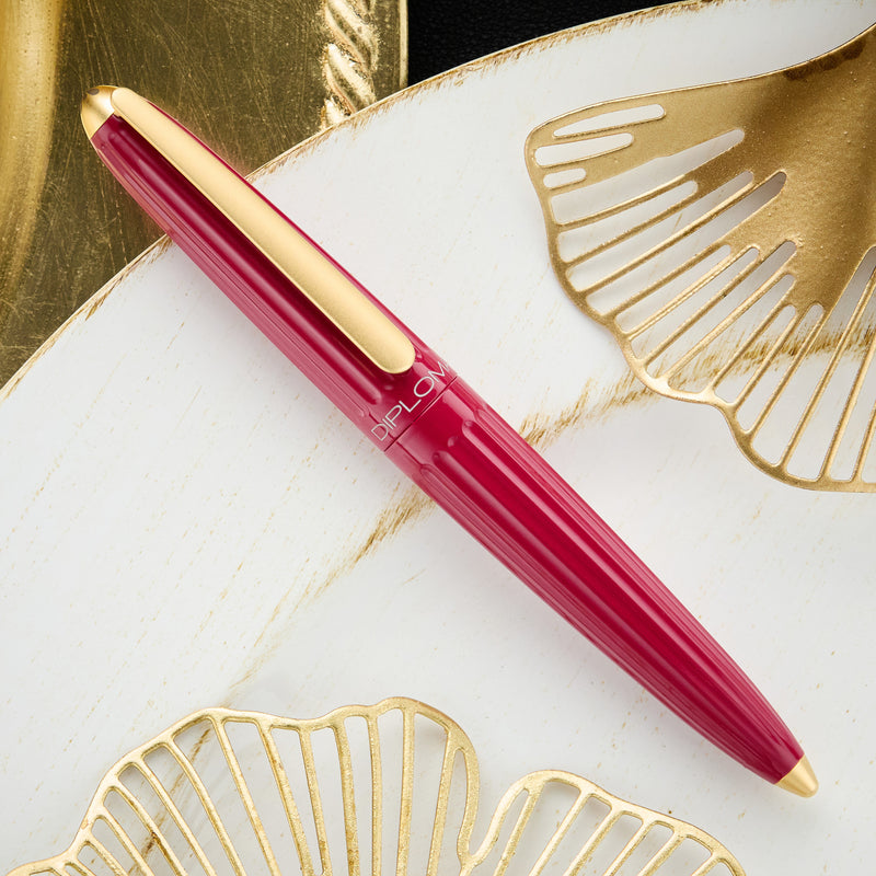 Diplomat Aero Fountain Pen - Cranberry/Gold (Special Edition)