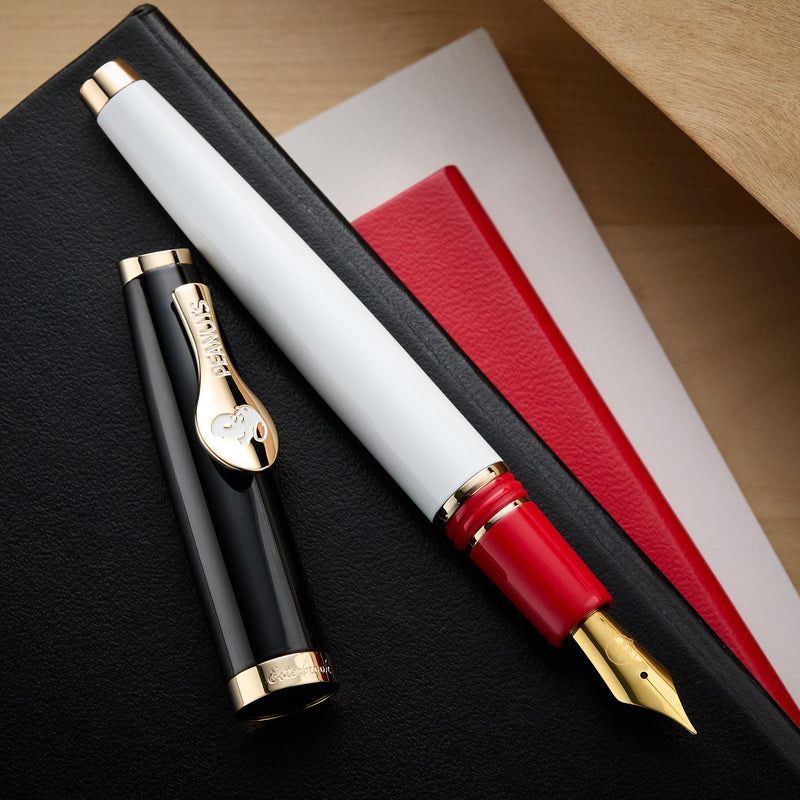 Esterbrook X Peanuts 75th Anniversary Edition Fountain Pen - Snoopy (Special Edition)