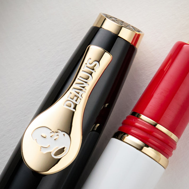 Esterbrook X Peanuts 75th Anniversary Edition Fountain Pen - Snoopy (Special Edition)