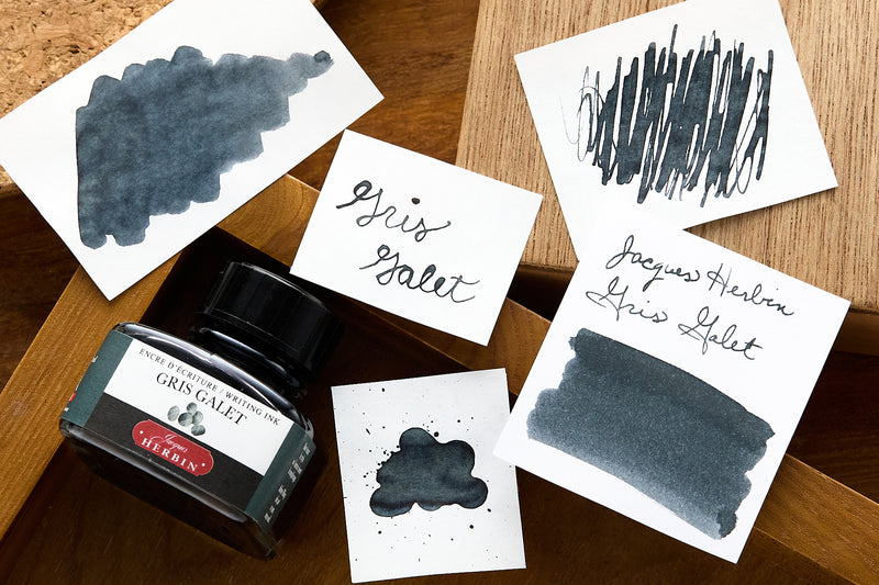 Jacques Herbin Gris Galet - Ink Sample