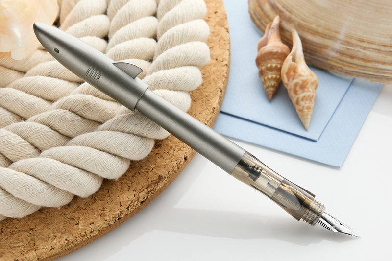 Jinhao 993 Shark Fountain Pen - Matte Green (#5 Nib)