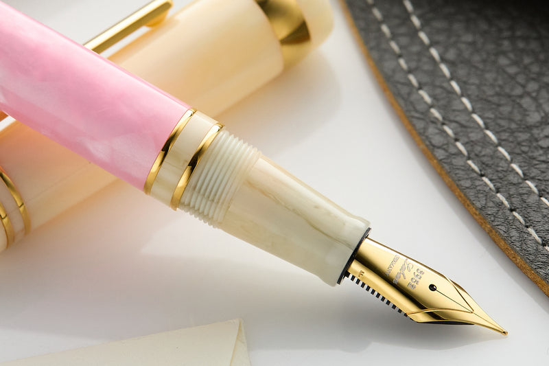 Laban 325 Fountain Pen - Sakura