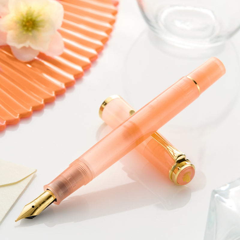 Pelikan M200 Fountain Pen - Apricot Achat (Special Edition)