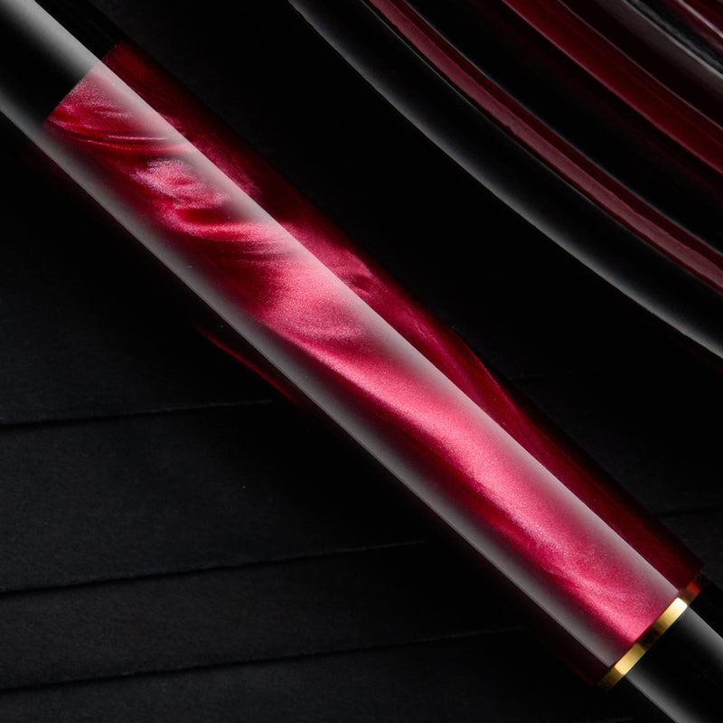 Pelikan M200 Fountain Pen - Red Marbled (Special Edition)