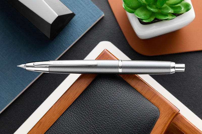 Pilot Vanishing Point Decimo Fountain Pen - Dark Grey