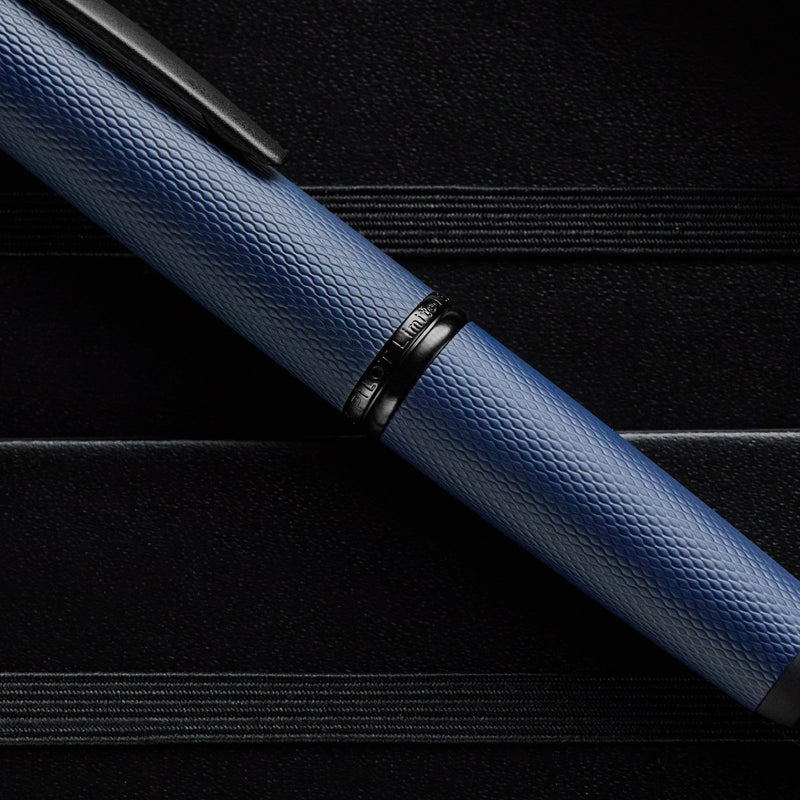 Pilot Vanishing Point Fountain Pen - Link Midnight (2025 Limited Edition)