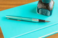 Pilot Metropolitan Fountain Pen - Retro Pop Turquoise