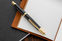 Pilot Vanishing Point Fountain Pen - Black/Gold