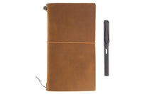 Traveler's Notebook - Camel (Regular)