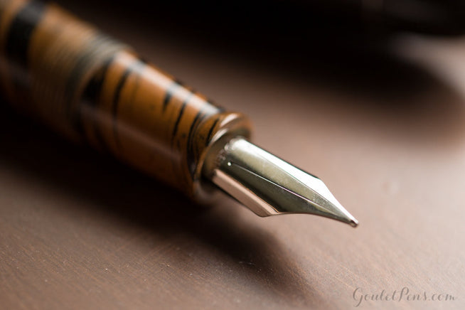 Noodler's Ebonite Konrad fountain pen