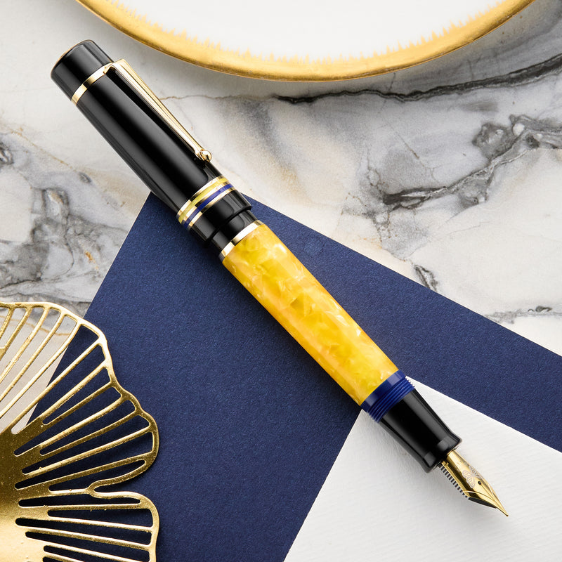 Delta Butterfly Fountain Pen - Yellow Swallowtail (Special Edition)