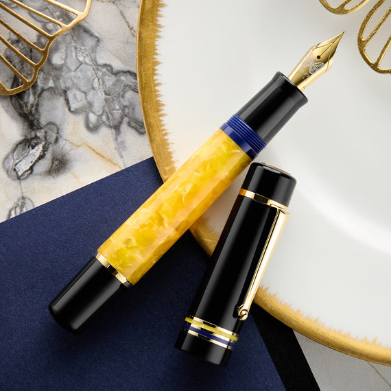 Delta Butterfly Fountain Pen - Yellow Swallowtail (Special Edition)
