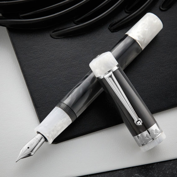 Delta Italian Landscapes Fountain Pen - Dolomiti (Limited Edition)