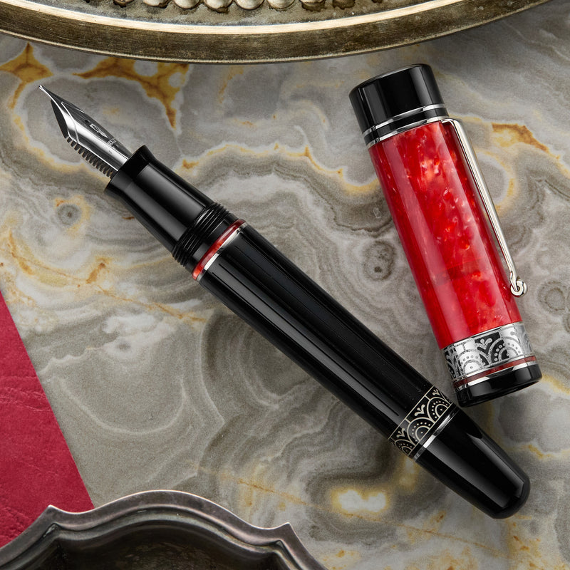 Delta POMPEII Fountain Pen (Special Edition)