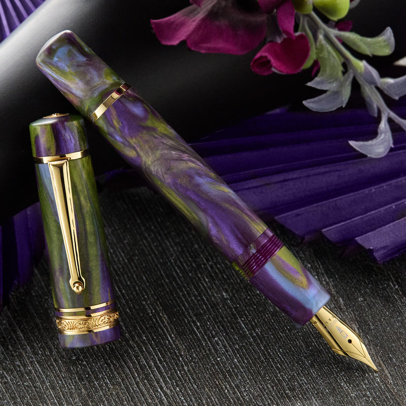 Delta Reservoir Fountain Pen - Wisteria Walk (Limited Edition)