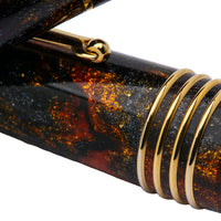 Delta DV Original Mid Size Fountain Pen - Glow Up Oro