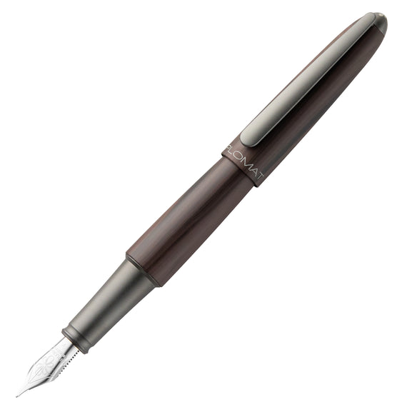 Diplomat Aero Fountain Pen - Black Forest