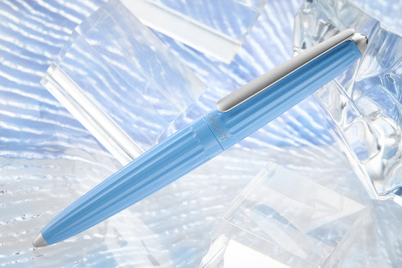Diplomat Aero Fountain Pen - Ice Blue (Special Edition)