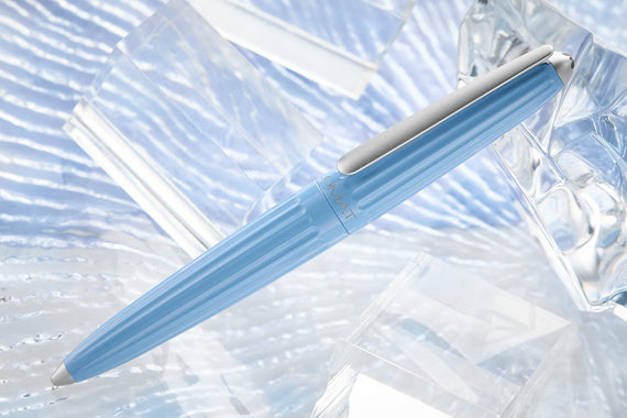 Diplomat Aero Fountain Pen - Ice Blue (Special Edition)