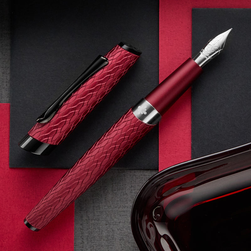 Diplomat Cobra Fountain Pen - Burgundy