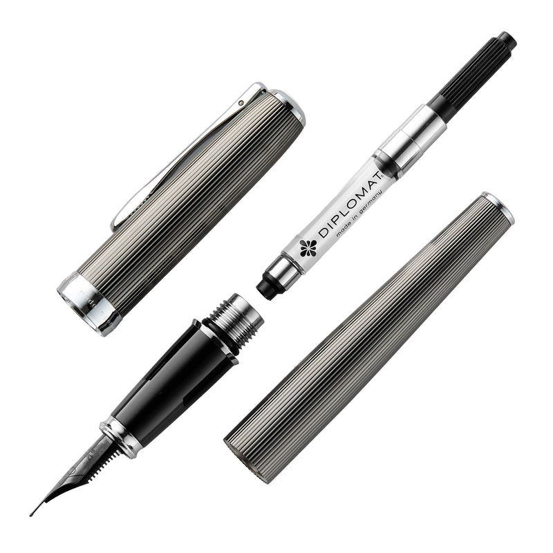 Diplomat Excellence A2 Fountain Pen - Guilloche Black/Chrome
