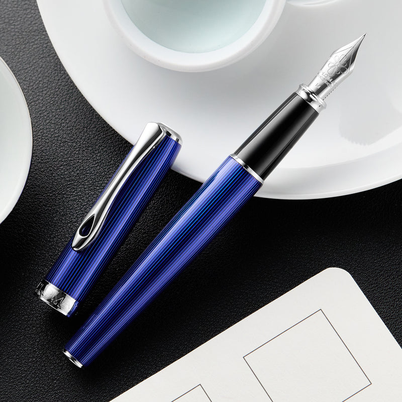 Diplomat Excellence A2 Fountain Pen - Skyline Blue
