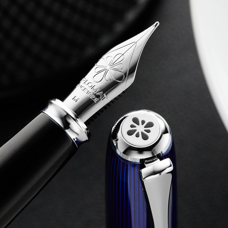 Diplomat Excellence A2 Fountain Pen - Skyline Blue