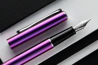 Diplomat Traveller Fountain Pen - Funky Fuchsia