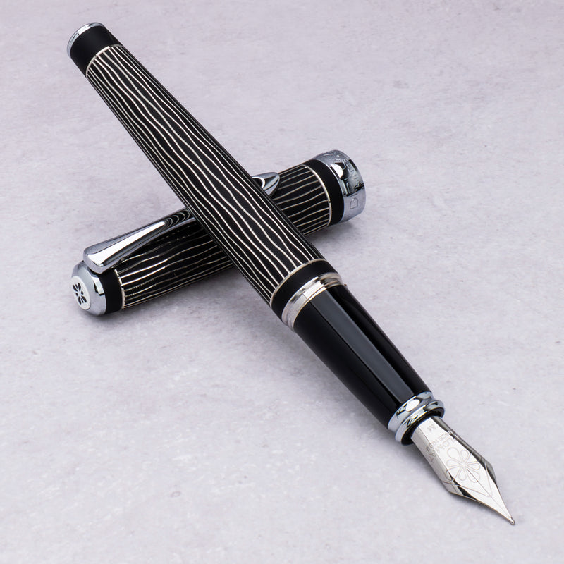 Diplomat Excellence A Plus Fountain Pen - Wave Guilloche Lapis Black