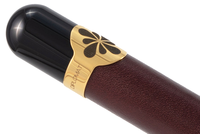 Diplomat XO Fountain Pen - Leather Dark Red (Special Edition)