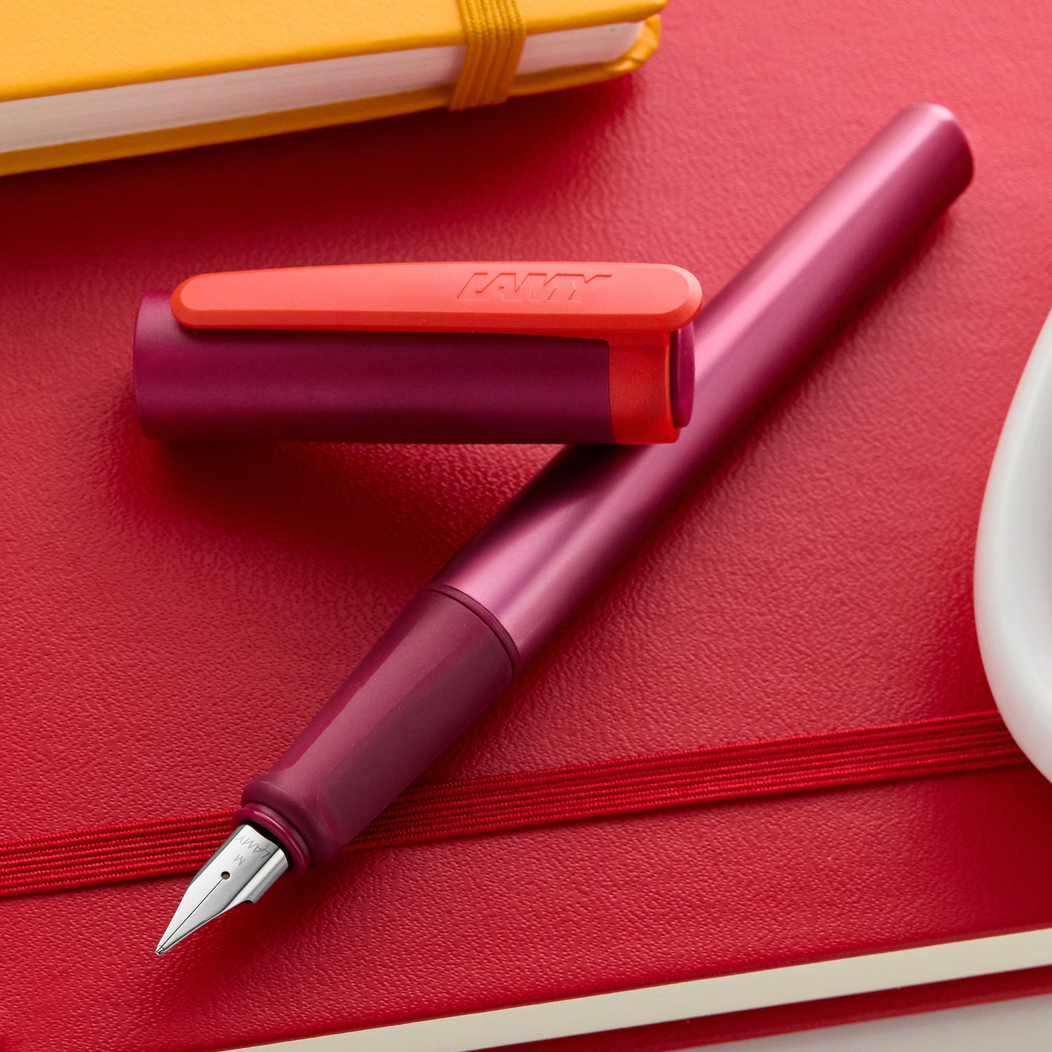 LAMY nexx Fountain Pen - multi-red (Special Edition) - The Goulet