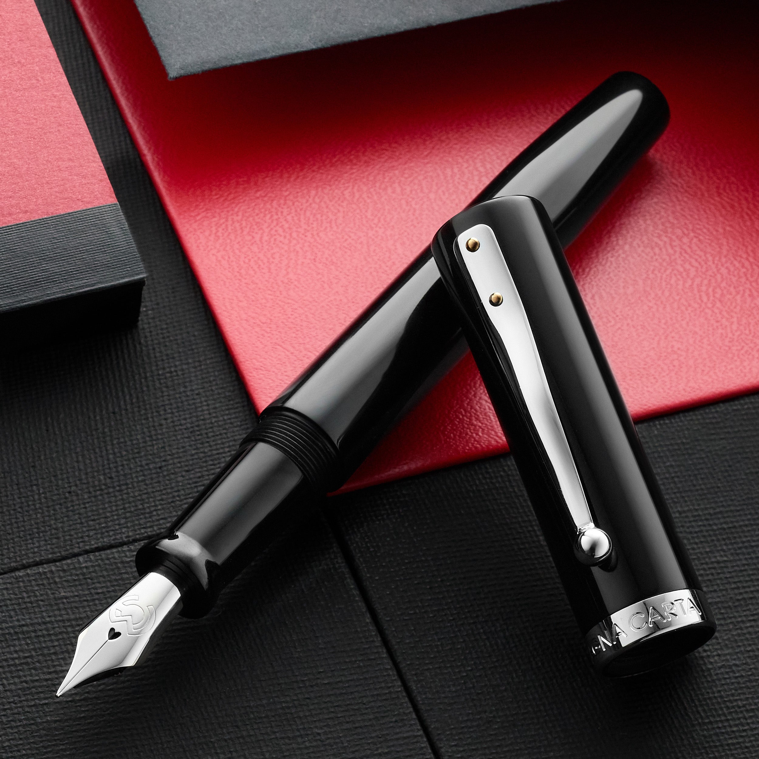 Magna Carta Mag 600S Fountain Pen - Black - The Goulet Pen Company