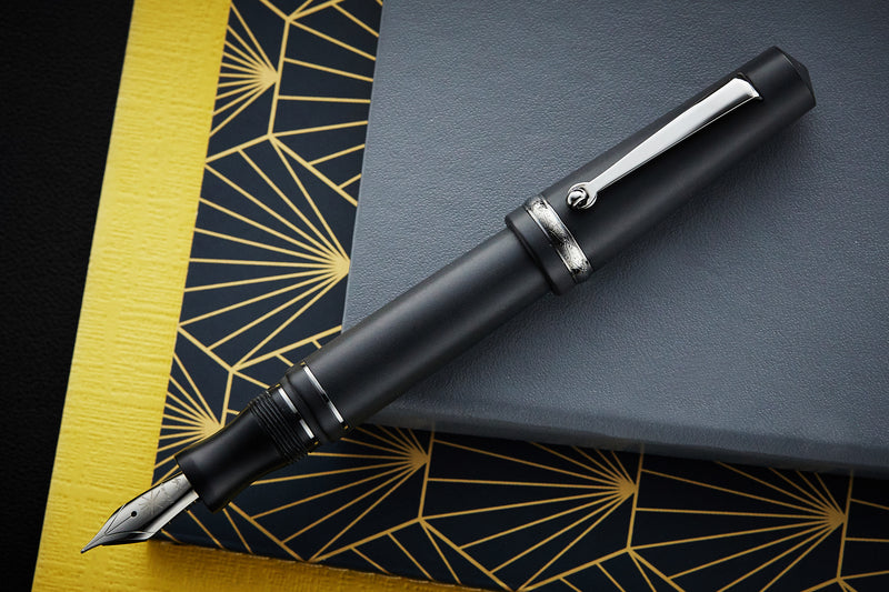 Maiora Aventus Fountain Pen - Lapillo Matte Black/Ruthenium