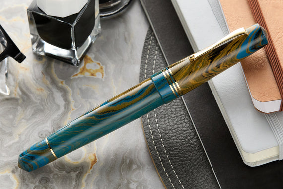 Maiora Everest Fountain Pen - Celestia