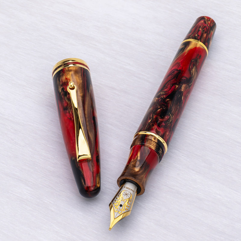 Maiora Ultra Ogiva Fountain Pen - Golden Rule