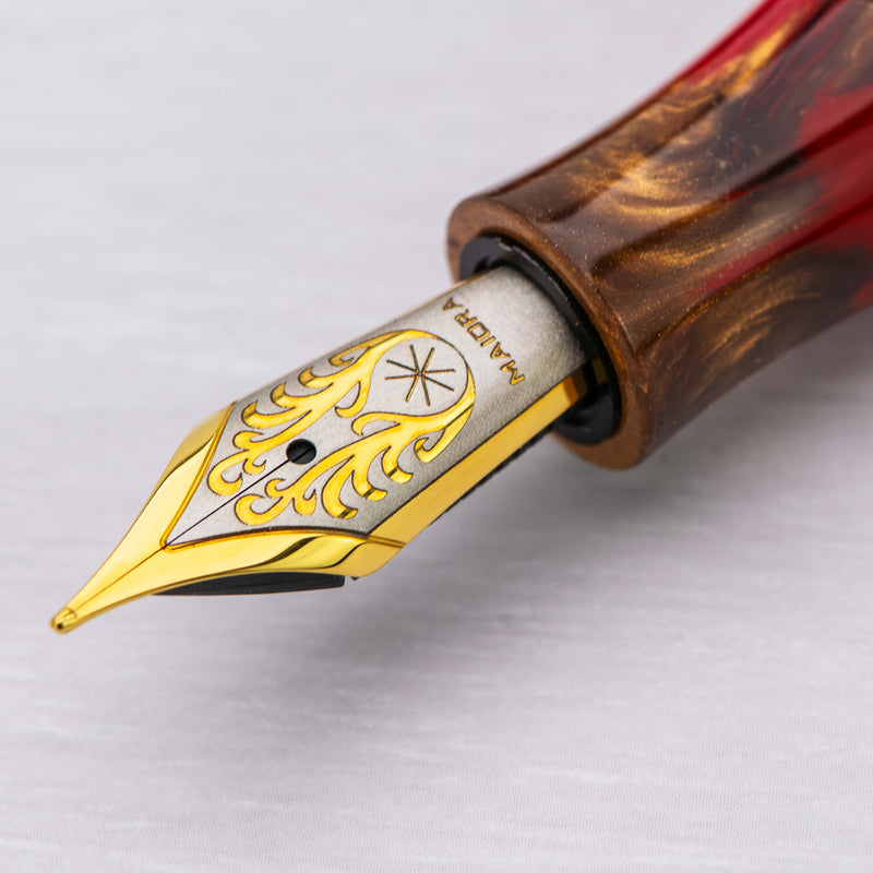 Maiora Ultra Ogiva Fountain Pen - Golden Rule