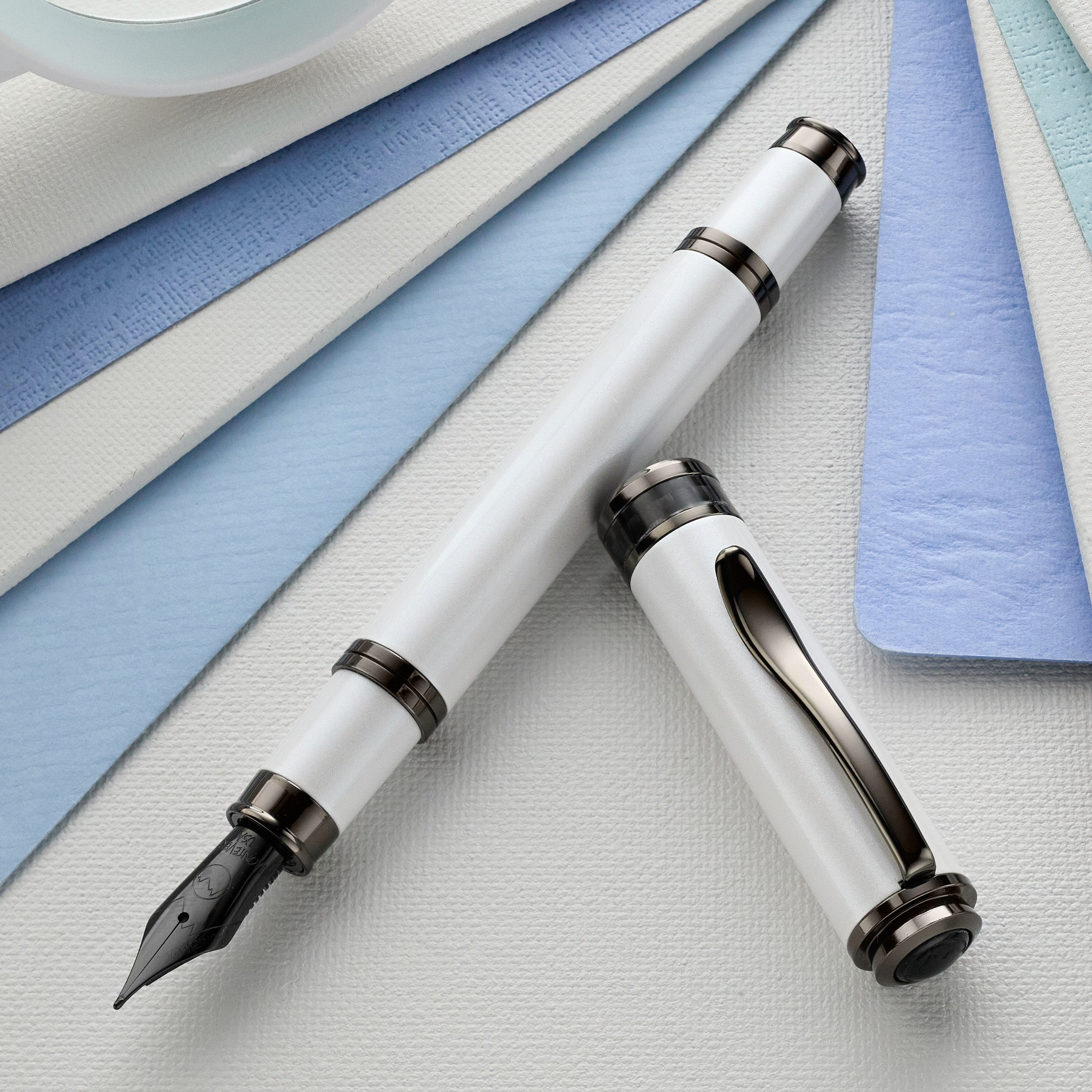 MONTEVERDE Bamboo ローラーボー ホワイト Monteverde Innova Fountain Pen & Ink Set - USA 250 Anniversary (LE