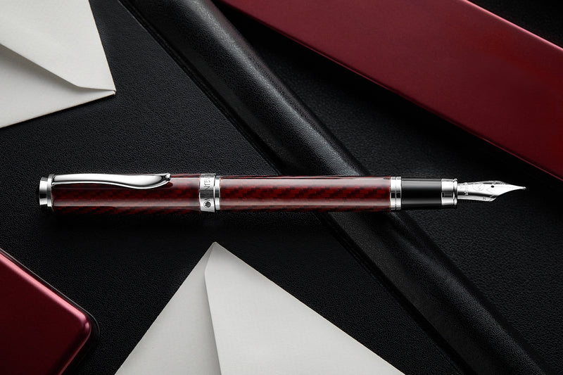 Monteverde Innova Fiberglass Fountain Pen - Garnet (Special Edition)