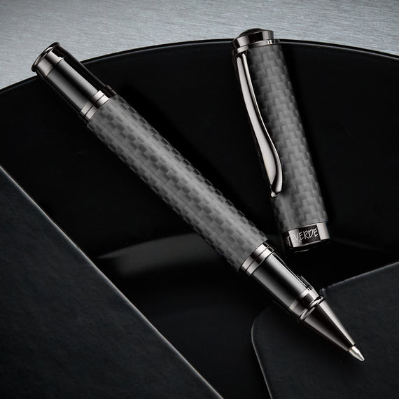 Monteverde Innova Gel Rollerball Pen - Matte Carbon Fiber/Gunmetal