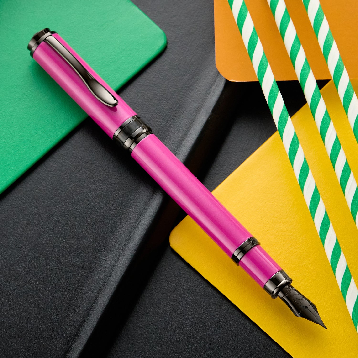 Pink Color Innova Monteverde Innova Fountain Pen & Ink Set - Hot Pink (Limited Edition ...