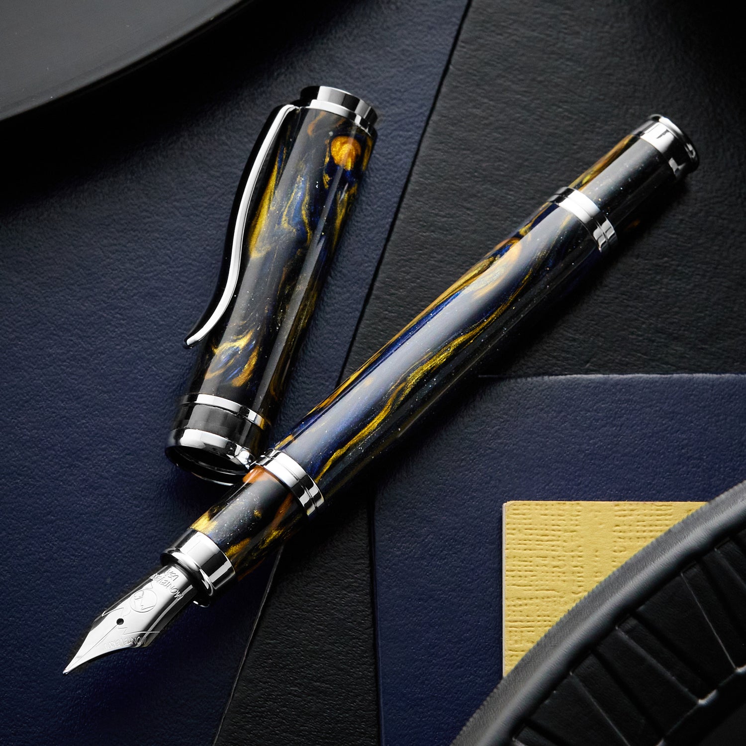 Monteverde Innova Fountain Pen & Ink Set - Pharaoh's Expanse