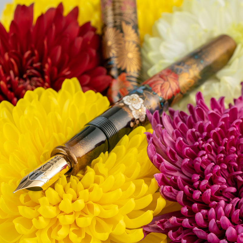 Namiki Emperor Maki-e Fountain Pen - Blooming Flowers in Profusion (Limited Edition)