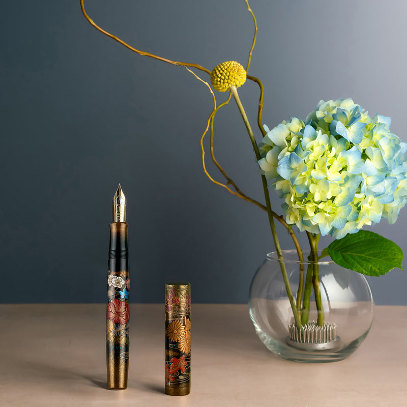 Namiki Emperor Maki-e Fountain Pen - Blooming Flowers in Profusion (Limited Edition)