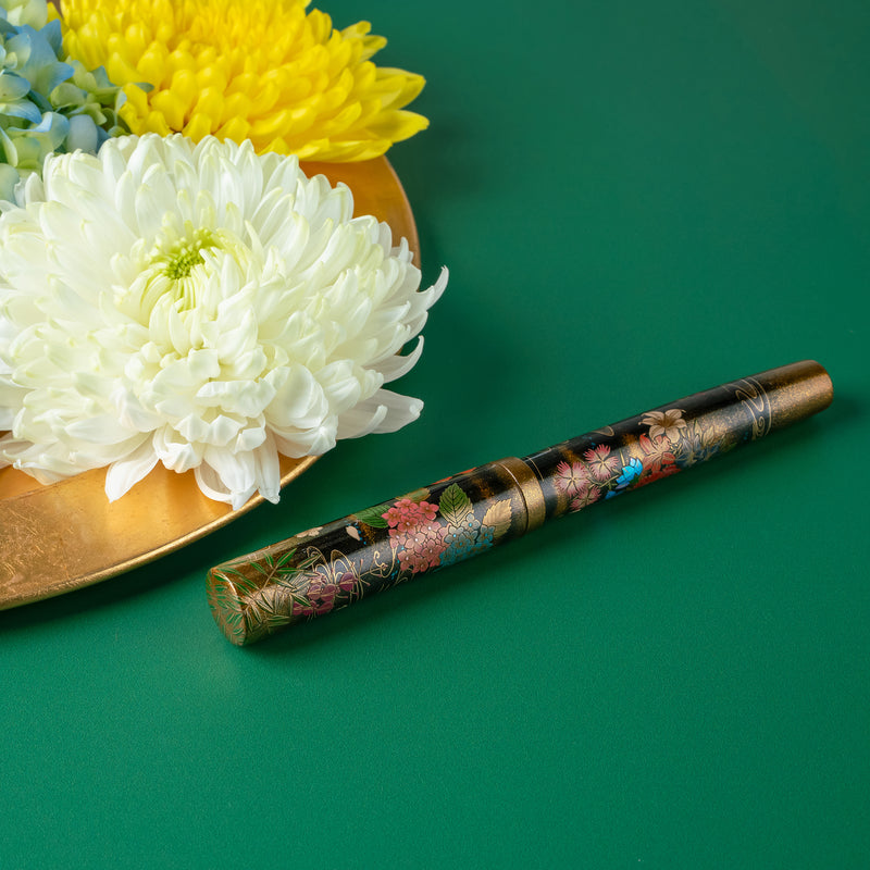 Namiki Emperor Maki-e Fountain Pen - Blooming Flowers in Profusion (Limited Edition)