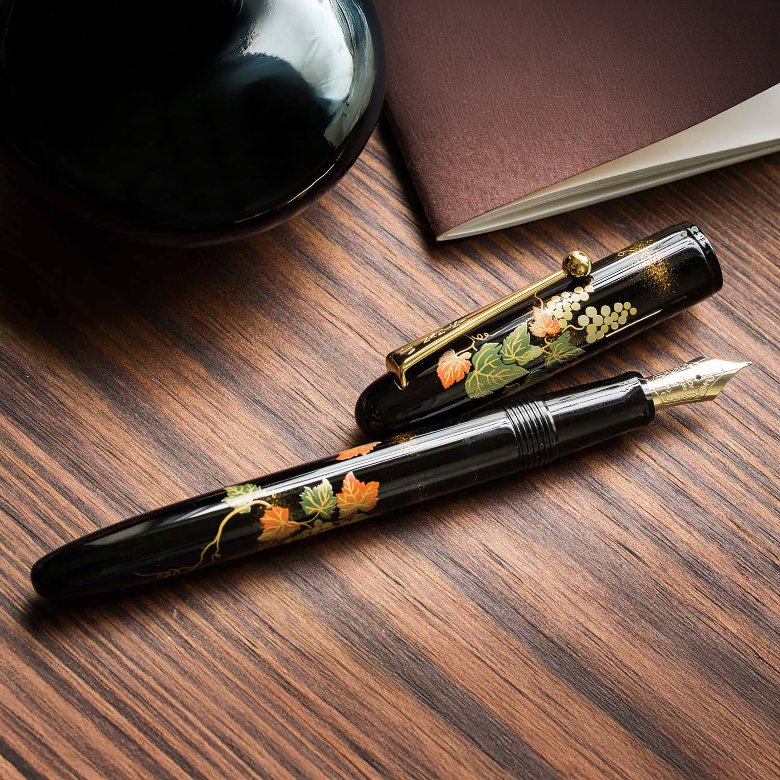 Namiki Yukari Maki-e Fountain Pen - Grapevine - The Goulet Pen Company