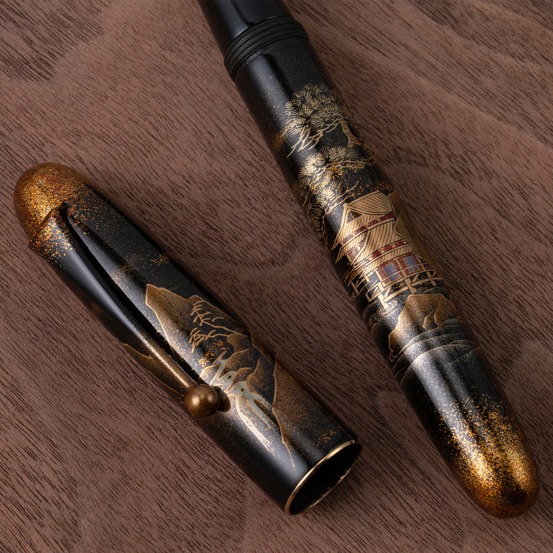 Namiki Yukari Royale Maki-e Fountain Pen - Night Scene of Pavilion