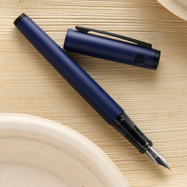 Pilot Explorer Fountain Pen - Navy Matte - The Goulet Pen Company